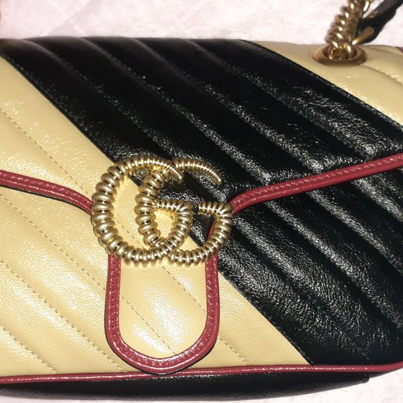 ❤️ Authentic Gucci Marmont Shoulder Purse with the double G Monogram RFID - Picture 6 of 7